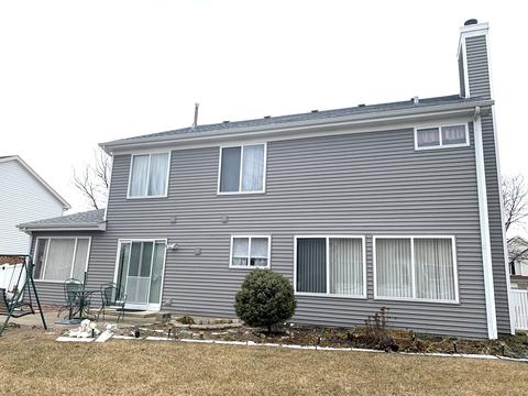 3257 Stratton Ln, Aurora, IL 60507 photo 3