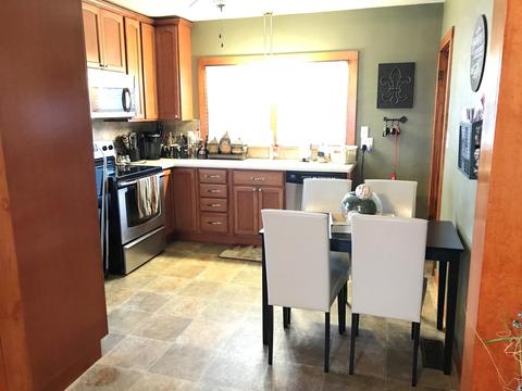 103 W 5th St, Mcnabb, IL 61335 photo 8