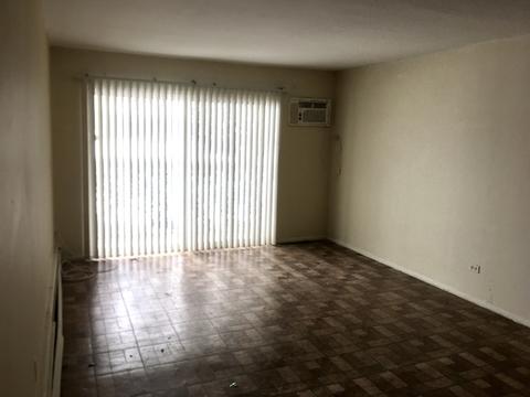 9 S070 S Frontage Rd #25-111, Willowbrook, IL 60527 photo 2