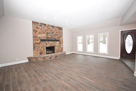 1155 Cary Rd, Algonquin, IL 60102 photo 5