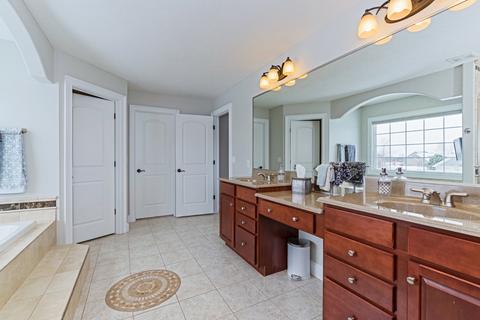 1717 Pfitzer Rd, Normal, IL 61761 photo 29