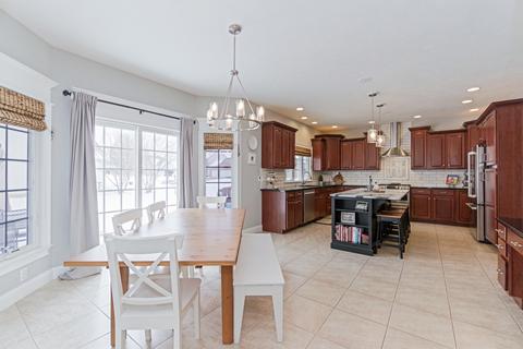 1717 Pfitzer Rd, Normal, IL 61761 photo 11