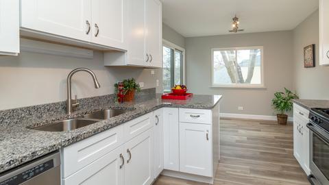 686 Scanlon Dr #A2, Wheeling, IL 60090 photo 13