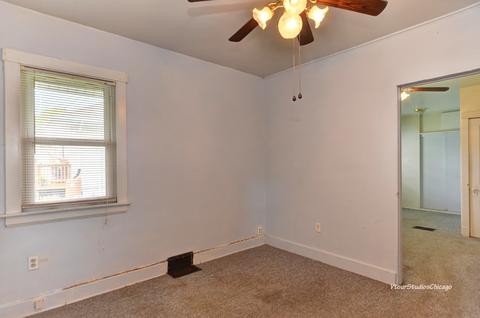 8015 White Ave, Lyons, IL 60534 photo 22