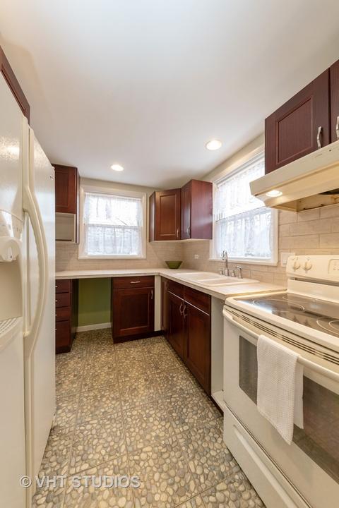 312 Alles St, Des Plaines, IL 60016 photo 7