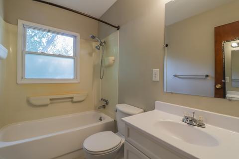 910 S Duncan Rd, Champaign, IL 61821 photo 15