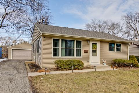 2402 Fremont St, Rolling Meadows, IL 60008 photo 1