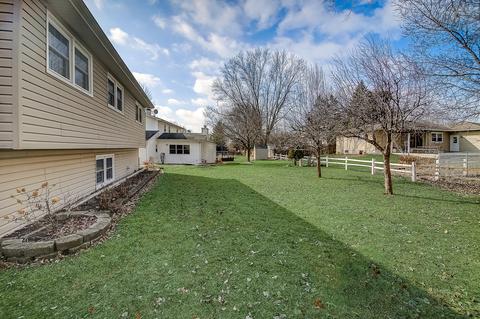 35 Lockman Cir, Elgin, IL 60123 photo 41