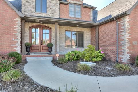 3719 Yellowstone Dr, Normal, IL 61761 photo 2