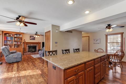 6 Scenic, Bloomington, IL 61701 photo 17