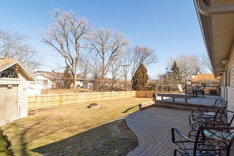 40 Flagstaff Ln, Hoffman Estates, IL 60169 photo 16