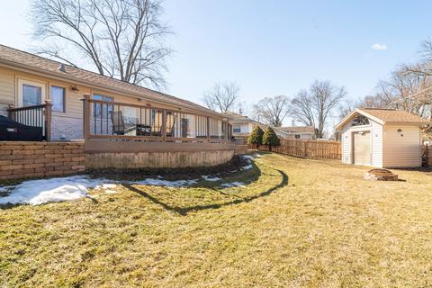 40 Flagstaff Ln, Hoffman Estates, IL 60169 photo 17