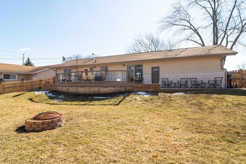 40 Flagstaff Ln, Hoffman Estates, IL 60169 photo 19