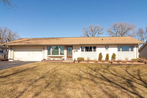 40 Flagstaff Ln, Hoffman Estates, IL 60169 photo 1