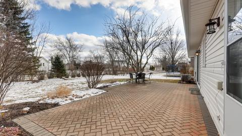 3775 Lexington Dr, Hoffman Estates, IL 60192 photo 24