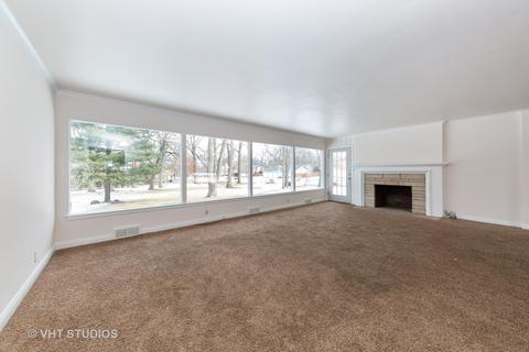 804 N John St, Mchenry, IL 60050 photo 4