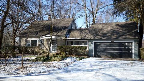 10319 Wilmette Ave, Algonquin, IL 60102 photo 1
