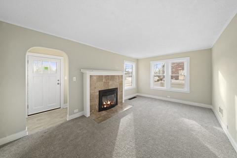 3268 N Schultz Dr, Lansing, IL 60438 photo 2