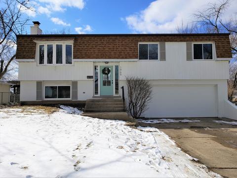 1966 Nottingham Ln, Wheaton, IL 60189 photo 1