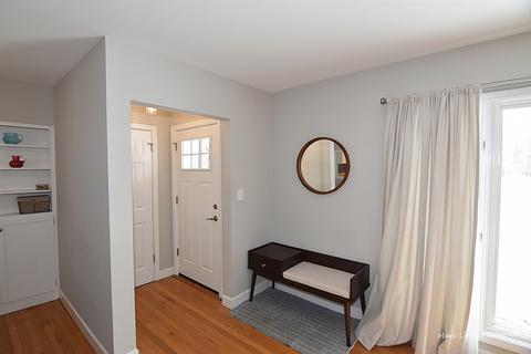 930 Webster Ave, Wheaton, IL 60187 photo 3