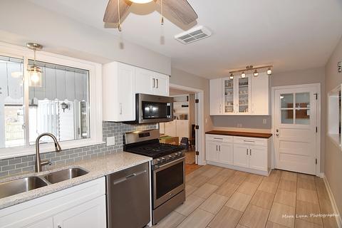 930 Webster Ave, Wheaton, IL 60187 photo 12