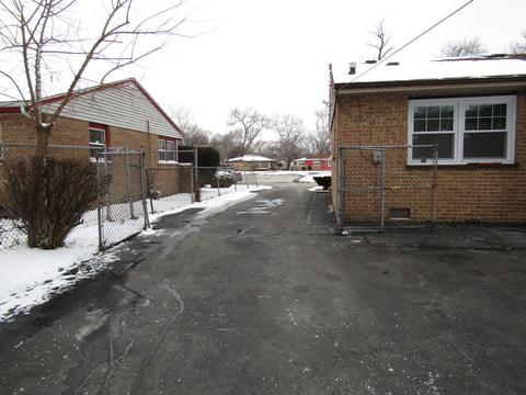 16223 Oxford Dr, Markham, IL 60428 photo 14