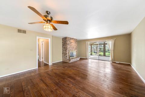 1573 Killdeer Dr, Naperville, IL 60565 photo 5