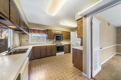 1573 Killdeer Dr, Naperville, IL 60565 photo 6