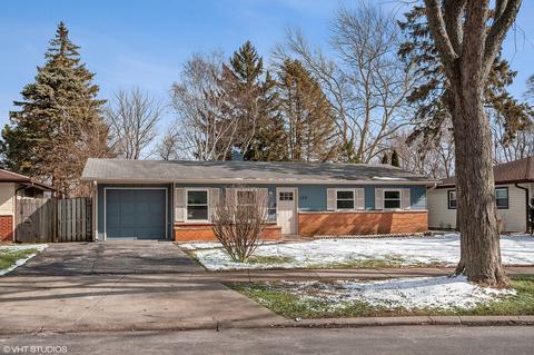 109 Wilshire Dr, Wheeling, IL 60090 photo 1