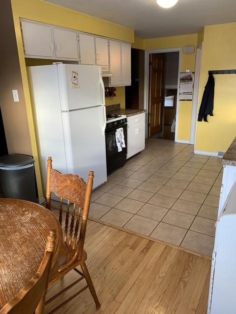 14743 Trumbull Ave, Midlothian, IL 60445 photo 5