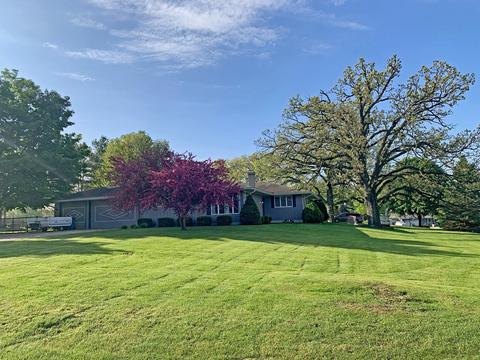 38 W191 Tipi Ln, Elgin, IL 60124 photo 1