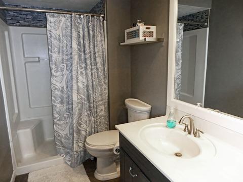 38 W191 Tipi Ln, Elgin, IL 60124 photo 28