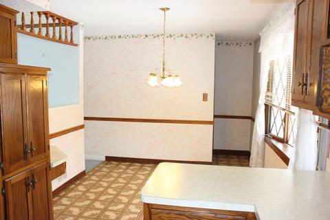 12809 E Playfield Dr, Crestwood, IL 60445 photo 17