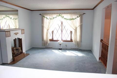 12809 E Playfield Dr, Crestwood, IL 60445 photo 9