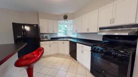 1217 Wayne Dr, Des Plaines, IL 60018 photo 14