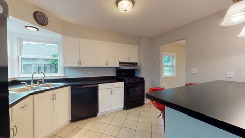 1217 Wayne Dr, Des Plaines, IL 60018 photo 13
