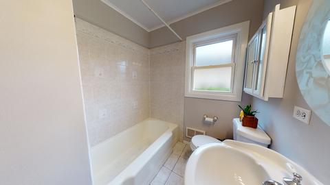 1217 Wayne Dr, Des Plaines, IL 60018 photo 6
