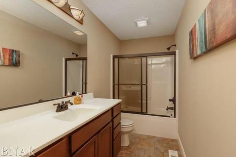 2876 Shepard Rd, Normal, IL 61761 photo 22