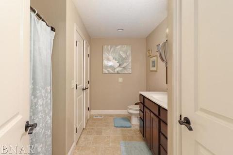 2876 Shepard Rd, Normal, IL 61761 photo 17