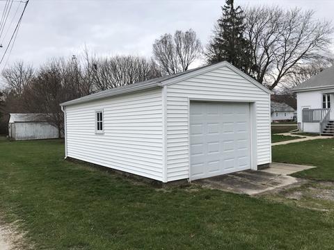 654 E Patton St, Paxton, IL 60957 photo 26