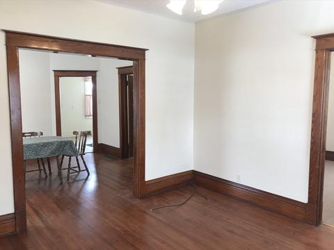 654 E Patton St, Paxton, IL 60957 photo 5