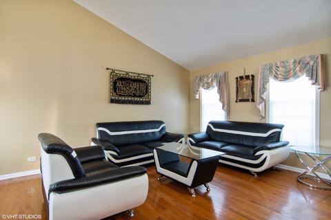 554 Adare Rd, Bartlett, IL 60103 photo 3