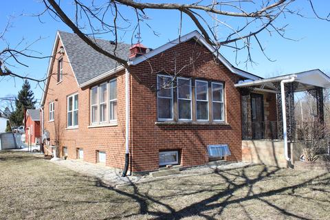 2211 Beachside Rd, Mchenry, IL 60050 photo 1