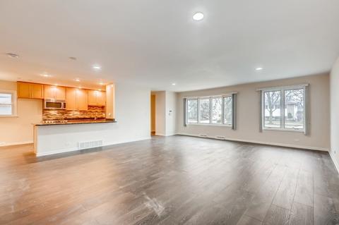 286 Diamond Head Dr, Des Plaines, IL 60018 photo 6