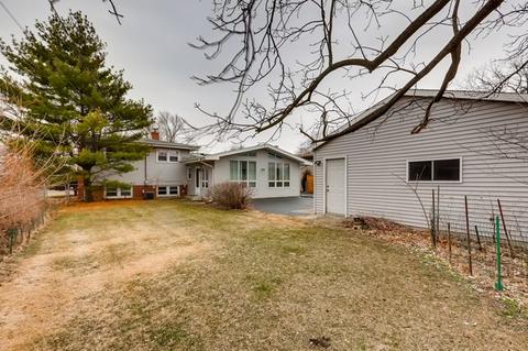 286 Diamond Head Dr, Des Plaines, IL 60018 photo 4