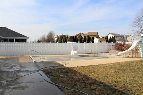 605 Eagle Ave, Bourbonnais, IL 60914 photo 33