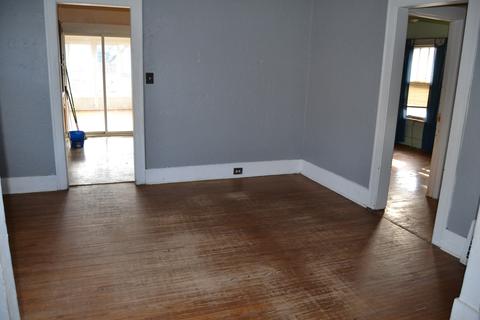 113 E Moore St, Ottawa, IL 61350 photo 16