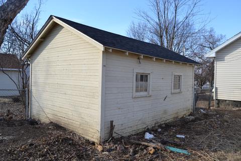 113 E Moore St, Ottawa, IL 61350 photo 25