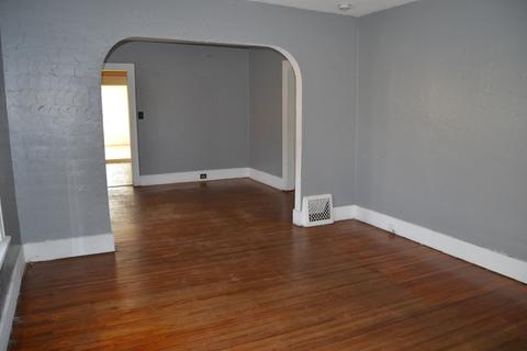 113 E Moore St, Ottawa, IL 61350 photo 19
