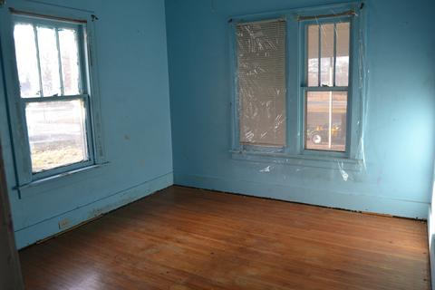 113 E Moore St, Ottawa, IL 61350 photo 10